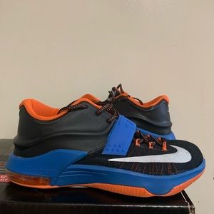 NIKE. SOLD  Kd 7 Away